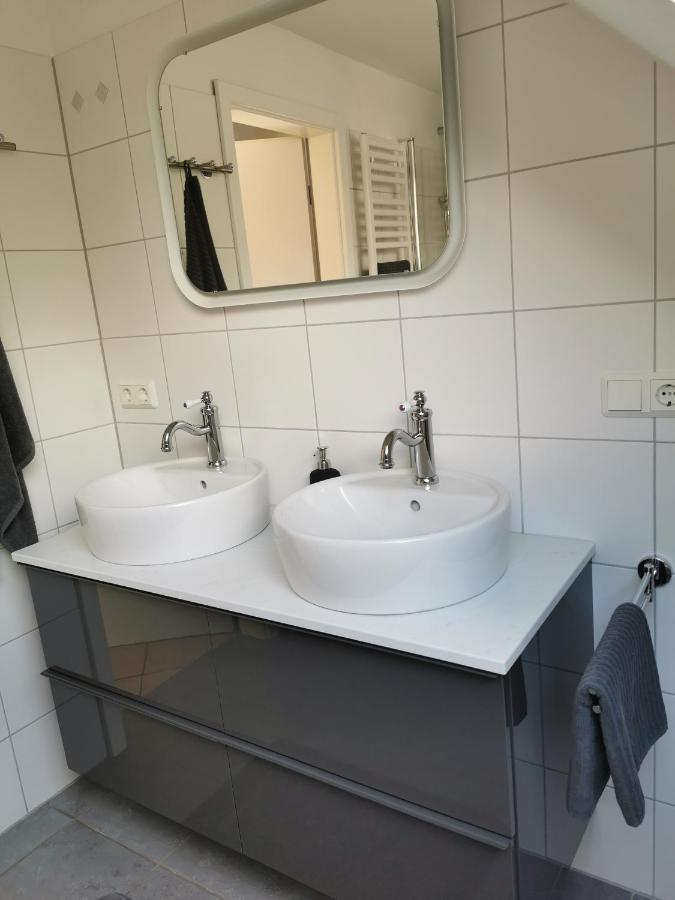 Maxim Apartment Греетзиел Екстериор снимка